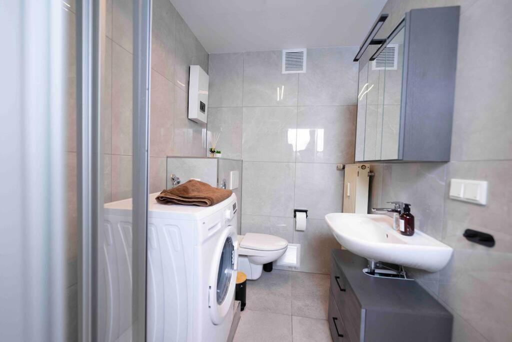 Comfy Apartment Heart Of מאנהיים מראה חיצוני תמונה